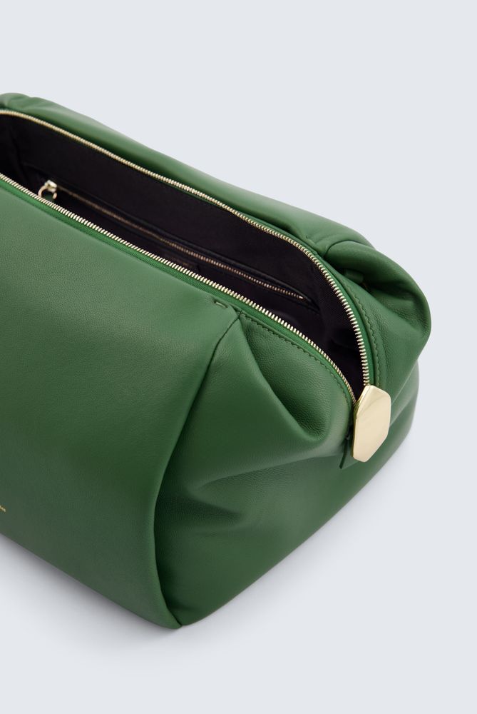 CARVEN — 2