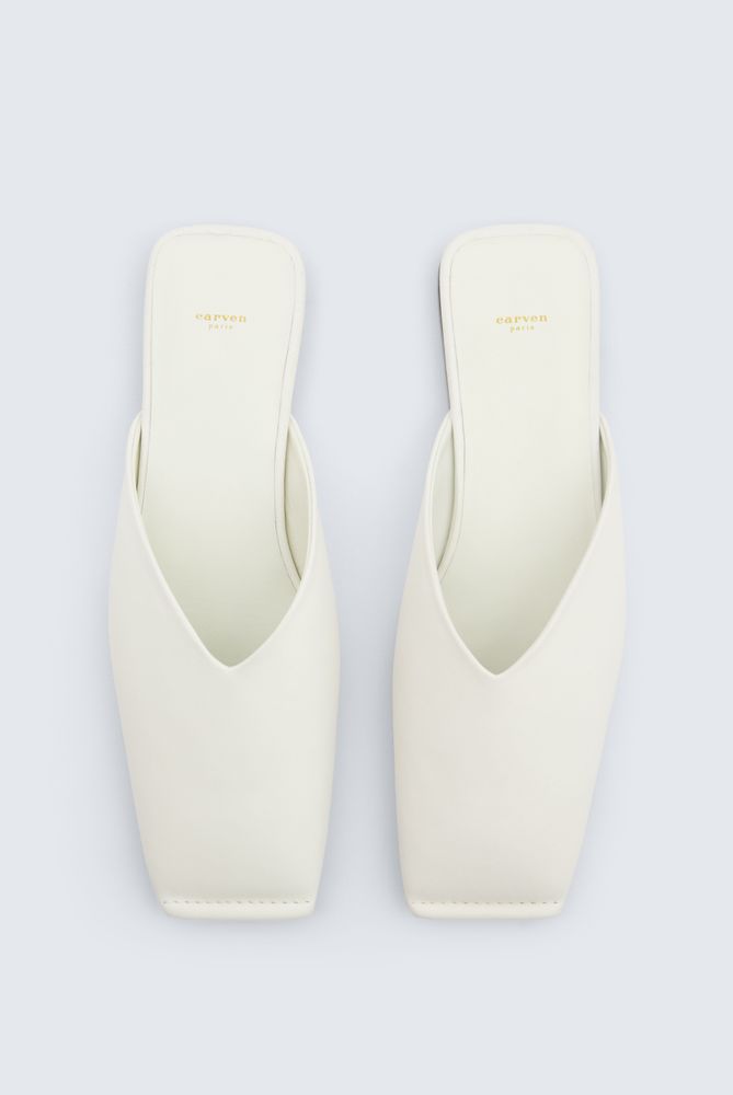 CARVEN — 3